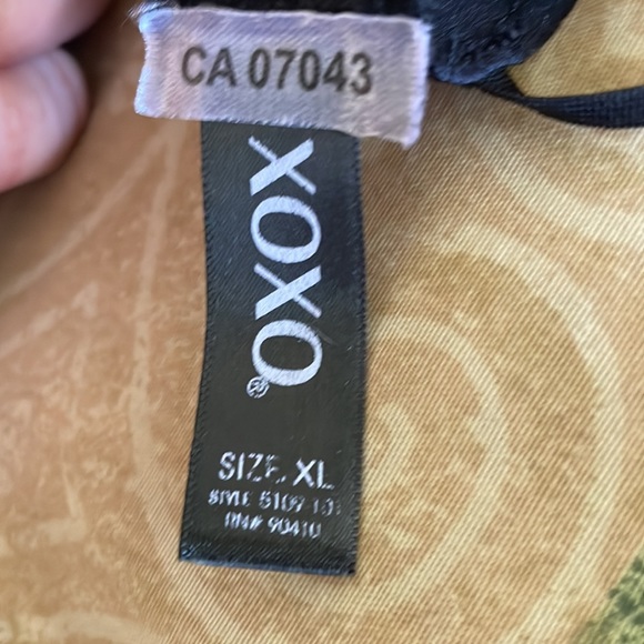 XOXO racerback olive green lace bra with removable padding Sz XL - Picture 3 of 4